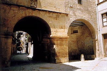 Streets of Calaceite 1