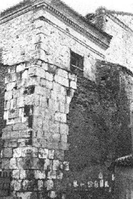 Templo románico de Novillas