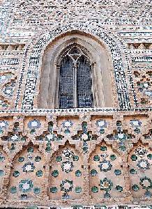 2 La Seo de Zaragoza : Romanesque, Gothic and Mudejar