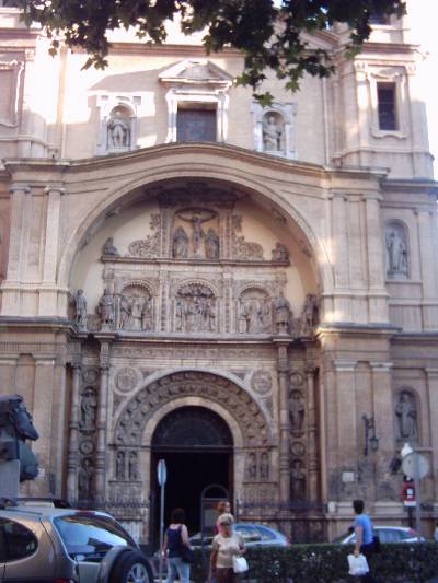 Fachada de Santa Engracia, Zaragoza Fachada de Santa Engracia, Zaragoza
