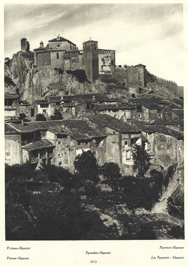 Pyrenäen. Alquezar (Huesca). 210
